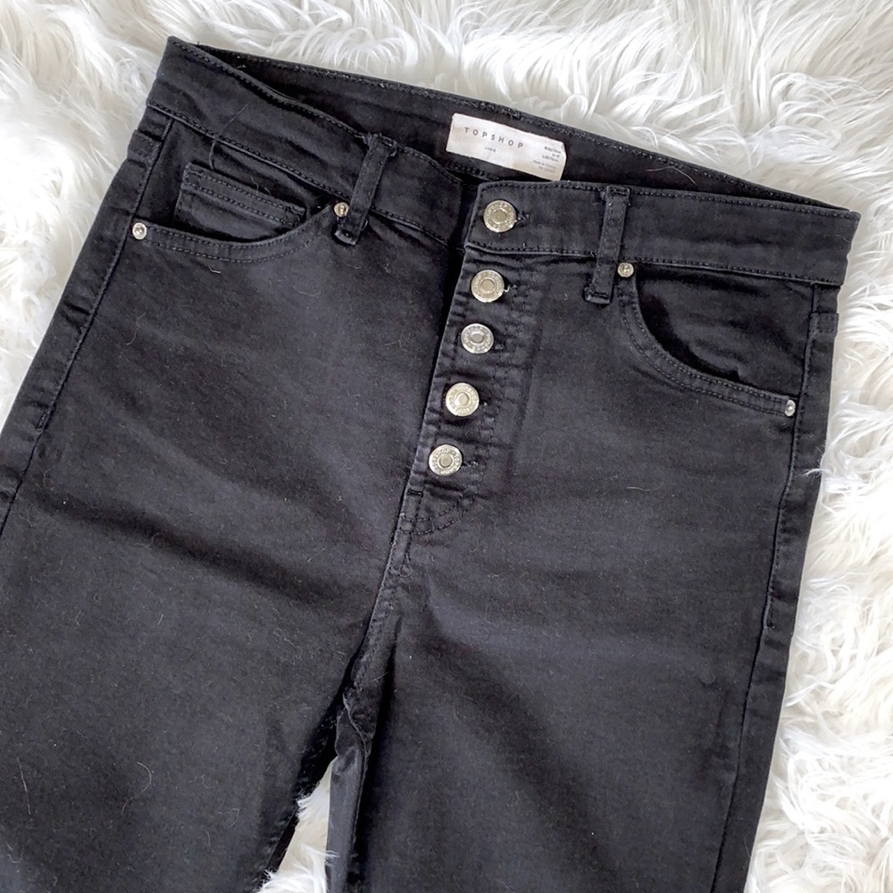 Topshop • Exposed Button Black Jaime Jeans - Picture 4 of 10